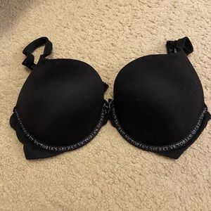 36C Victoria Secret bra